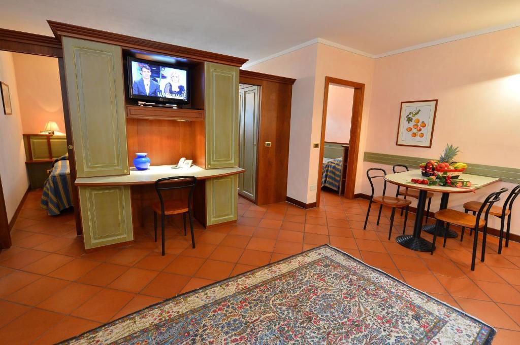 روفيريتو Residence Del Messaggero الغرفة الصورة